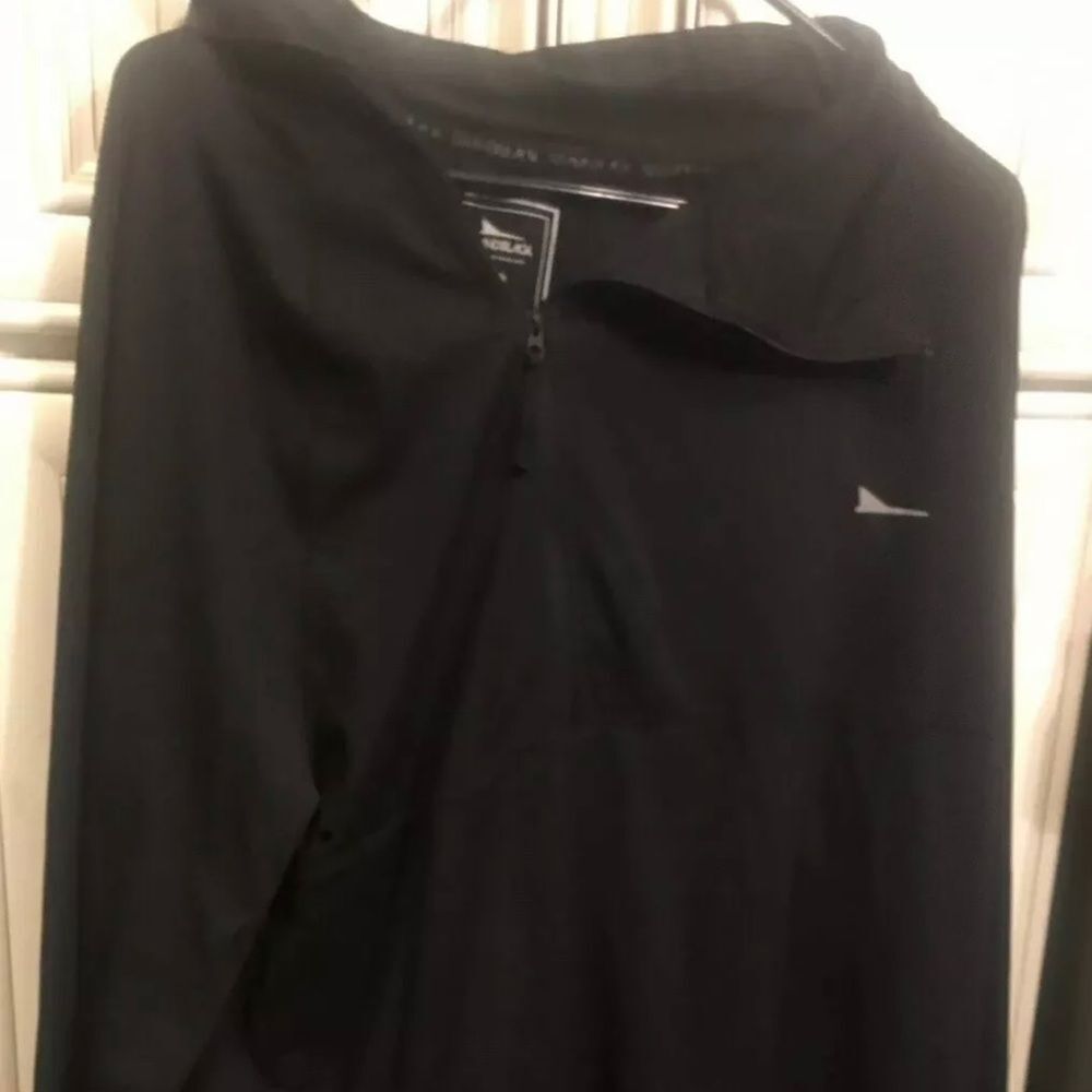 Brand Black Athletic Wear 2xl